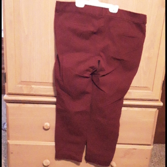 Burgandy pixie pants - Picture 2 of 2